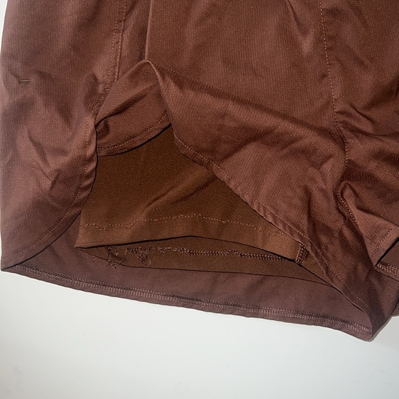 Earth Trail Shorts Girlfriend Collective - Picture 3 of 4